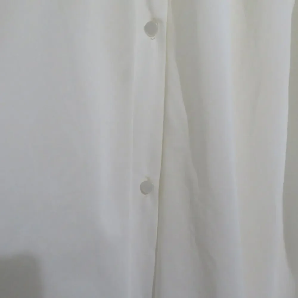 American Maid Women Cream Vintage Short Sleeve Nylon Embroidered Nightgown
